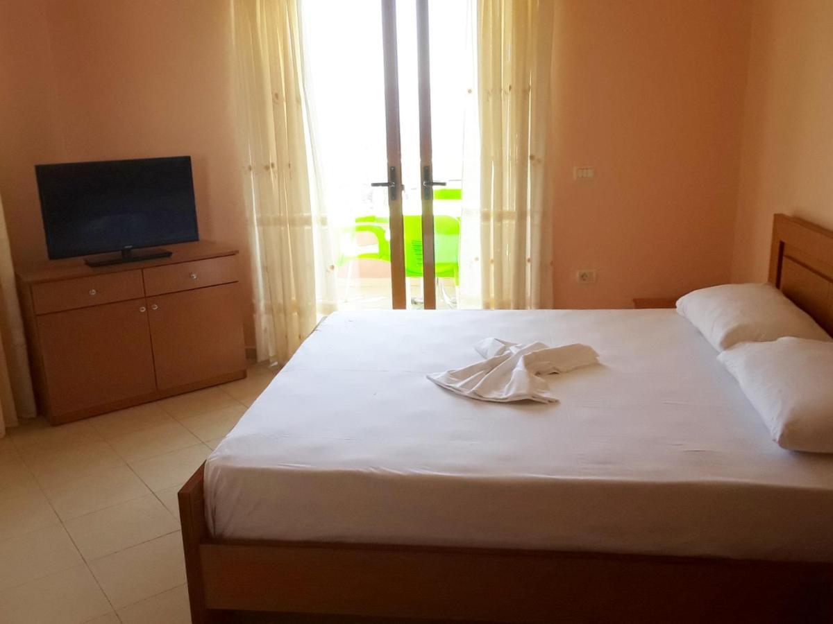 Apartamento Vila Jakupi Sarandë Exterior foto