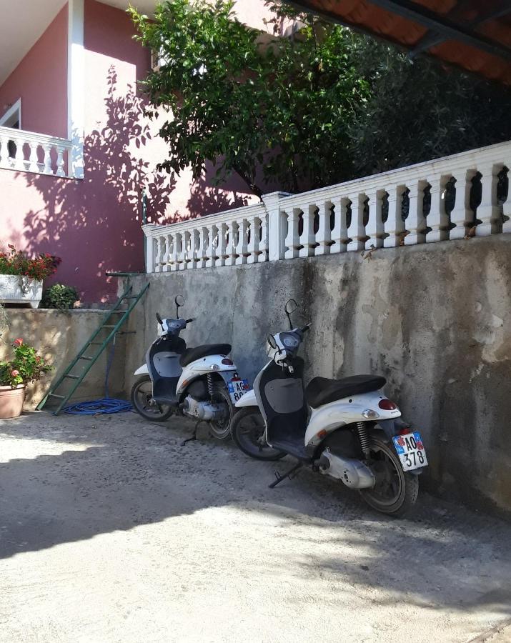 Apartamento Vila Jakupi Sarandë Exterior foto